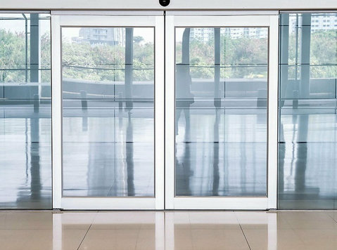 Sliding Glass Door Supplier in Singapore - Meubels/Witgoed