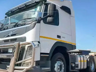 34-ton side tipper trucks for hire-0411100383/0661778902 - دیگر