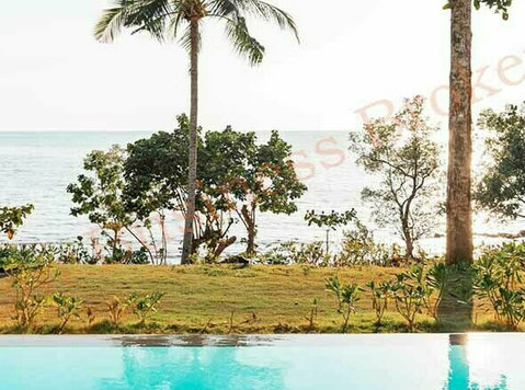 7107113 76 Rai Freehold Land with Resort at Koh Chang for Sa - Overig