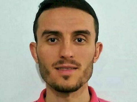 Professional Turkish-french-english teacher from İstanbul - Limbi străine