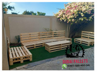 wooden pallets 0542972176 Dubai - Mobili/Elettrodomestici