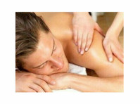 Independent Massage in Dubai - بناؤ سنگھار/فیشن