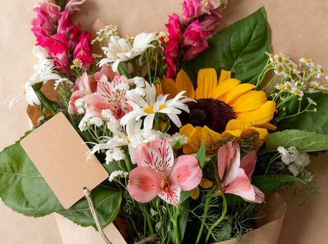 Orchid Oasis Flowers Llc - Gartnere