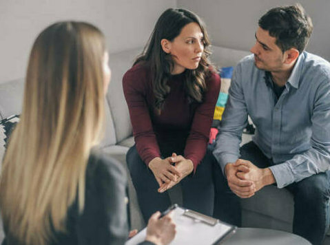 Relationship Therapist in Dubai - Openminds Center - Autres