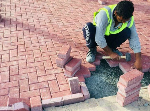 Concrete Brick Company In Dubai 0557274240 - Xây dựng / Trang trí