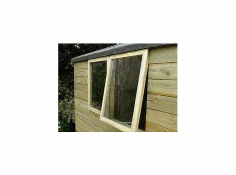 Durable & Clear Perspex Windows – Safe & Stylish Alternative - Egyéb
