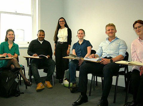 Italian Beginner course A1 in central London - Aulas de idiomas