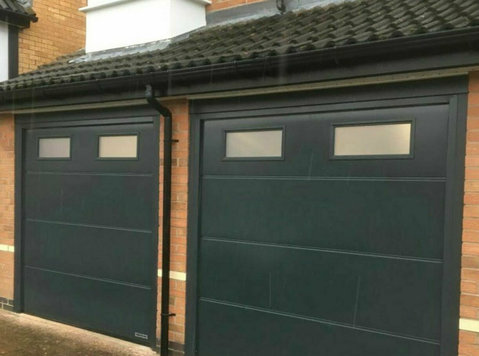 Reliable Electric Garage Door Repairs in Scotland - Ostatní
