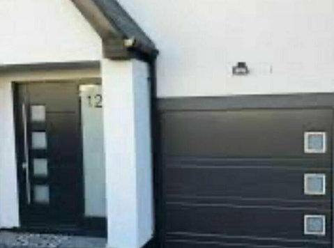 Up & Over Garage Doors – Stylish & Space-saving Solutions - Outros