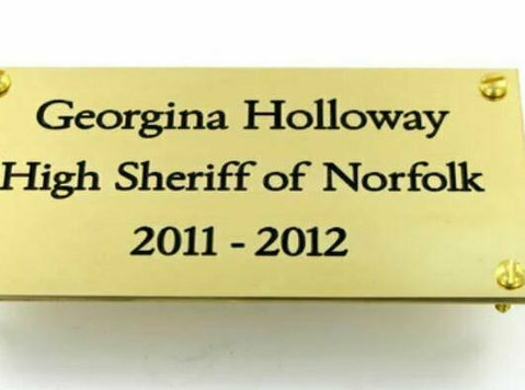 Buy Online Engraved Memorial Plates in Norfolk, UK - Khác
