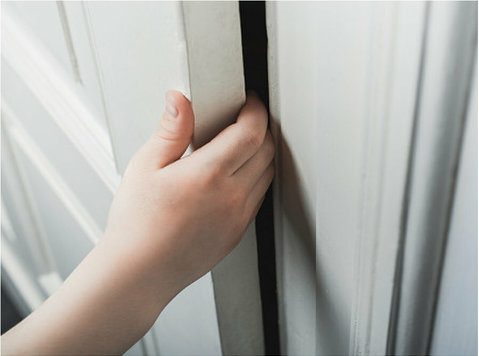 Keep Little Fingers Safe with Door Finger Protectors. - Άλλο