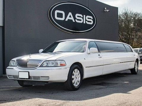 Book Stretch Limo Hire in Manchester - Oasis Limousines - Pindah/Transportasi