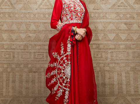 Explore Trending Anarkali Dresses at Mirraw Luxe - Clothing/Accessories
