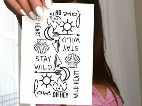 Make a Bold Statement with Large Temporary Tattoos - Antiquités et objets de collections