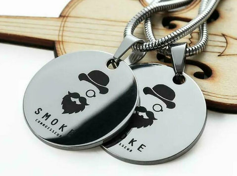 Custom Round Dog Tag Necklace Crafted - Sonstige