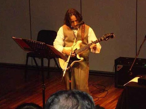 Guitar Tuition via Skype. All Styles (4) - Music/Theatre/Dance