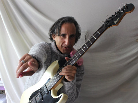 Guitar Tuition via Skype. All Styles (8) - Music/Theatre/Dance