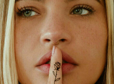 Flower Temporary Tattoos – Beautiful & Easy to Apply - Beauty/Fashion