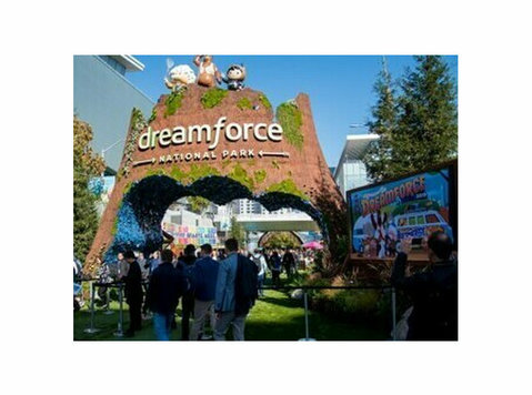 Upcoming Salesforce Dreamforce 2024 Event and Conference - 기타
