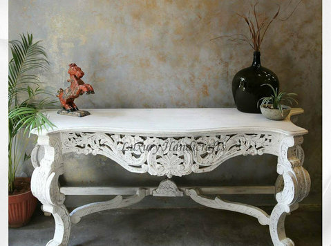 Buy Wooden Carved Console Table – Handcrafted Luxury - Мебел/Апарати за домќинство
