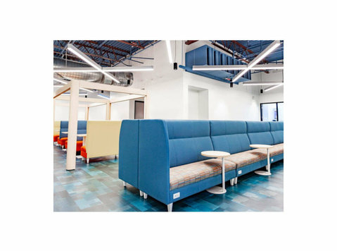 Office Furniture Services - Pembangunan/Dekorasi