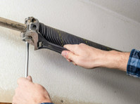 Value Garage Door and Gates Repair - Строительство/отделка
