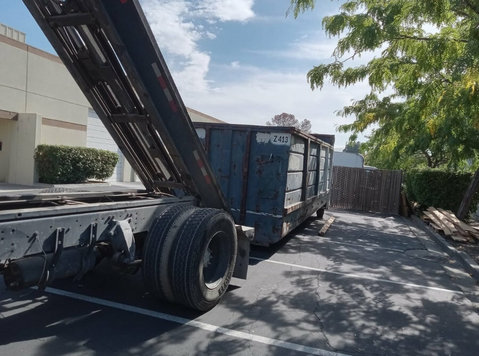Dumpster Rental San Diego - Egyéb