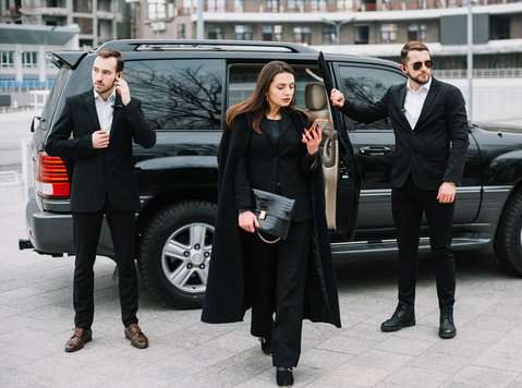 Need Reliable Corporate Transportation? Book with Us Now - Преместување/Транспорт