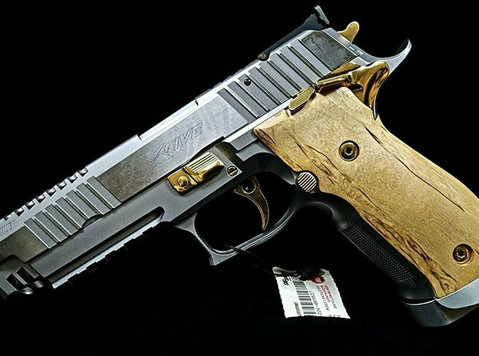 The Best Handguns Collection by Luxus Capital - Collectibles/Antiques