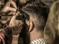 Discover Fresh Style at Our Dominican Barber - Красота/мода