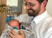 Expert Mohel Offering Newborn Circumcision Services - Outros