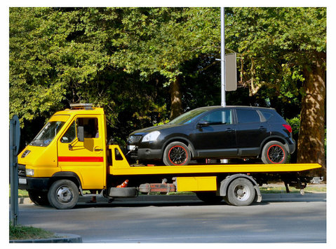 Flatbed Towing | Premier Towing Indianapolis - Transport