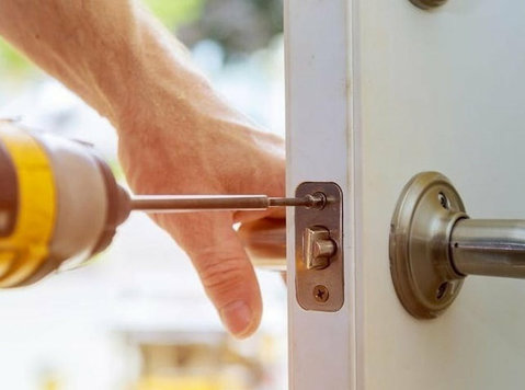 Emergency Locksmith Service In Nyc - Services: Other
