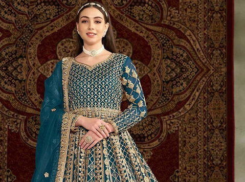 Shop Latest Designer Salwar Kameez for Women Online at Cbaza - Clothing/Accessories