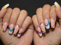 Lovely Hello: Express Your Style with Our Gel Nail Stickers - Outros