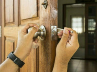 Lock Change Services In Portland - Iné
