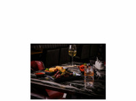 Nirvana Lounge & Bar - Các Câu Lạc Bộ/ Các sự Kiện