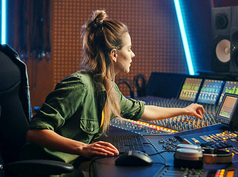 Premium Studio Time for Artists and Bands – Glass Studio - Autres