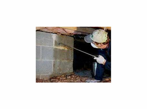 Crawl Space Cleaning by Hawk Crawl Space and Foundation - Домашнее хозяйство/ремонт