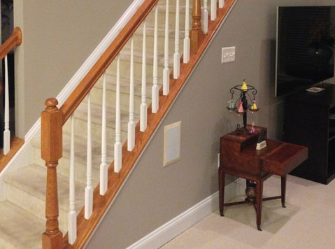 Custom Stair Railing Solutions | Vintage Stairways - Altro