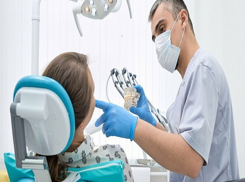 Reviving Smiles: Root Canal Treatments in Chippewa Falls - 기타