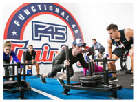 F45 Training Brunswick West (1) - Γυμναστήρια, Προσωπικοί γυμναστές και ομαδικές τάξεις