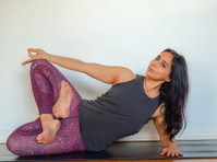 Repose Yoga Studio (4) - Фитнеси, лични треньори и фитнес класове
