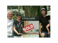 Byron Property Search (2) - Управување со сопственост