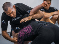 Apex MMA, Muay Thai & Jiu-Jitsu (8) - Musculation & remise en forme