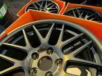 Purnell Tyres (4) - Reparação de carros & serviços de automóvel