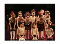 Kew School of Dance (1) - Hudba, divadlo, tanec