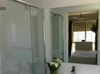 Regal Shower Screens Gold Coast (7) - Haus- und Gartendienstleistungen