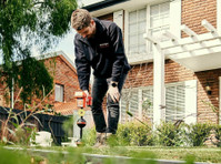 Outright Plumbing Maintenance (2) - Loodgieters & Verwarming
