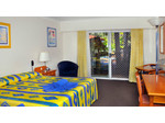Yamba Aston Motel (3) - Hotels & Hostels